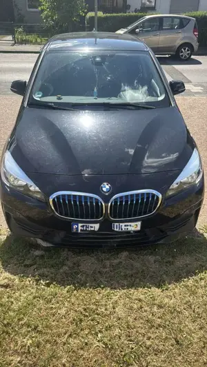 BMW 225 225xe Electric hybrid