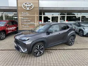 Toyota Yaris Cross Hybrid AT AWD-i (4x4) Adventure + Safety-  Winter
