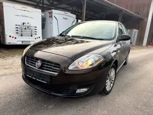 Fiat Croma 1.9 8V Multijet Dynamic Pur-O2