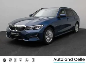 BMW 330 Luxury Line Panorama Kamera HUD DAB AHK