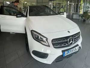 Mercedes-Benz GLA 220 GLA 220 d 4Matic 7G-DCT