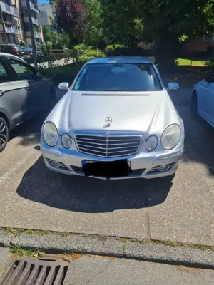 Mercedes-Benz E 200 Kompressor Automatik Avantgarde