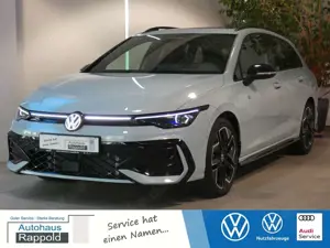 Volkswagen Golf Variant 1.5 eTSI R-Line DSG Black Style PANO MATRIX AHK