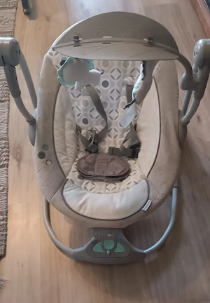 Elektronische Babywippe