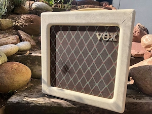 Vox ac4 tv combo