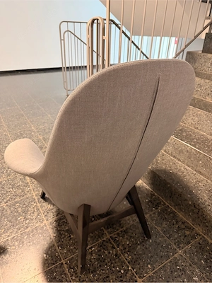 Sessel im Grau 
