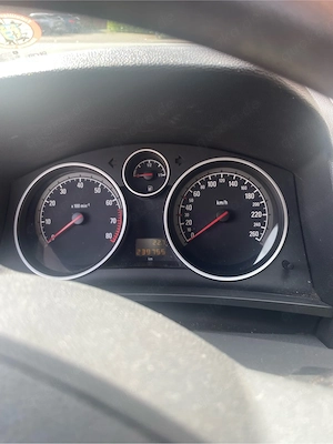 Opel Zafira B 2005