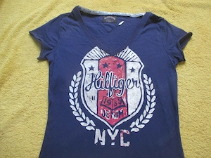 NEU Retro Print Bodycon T-Shirt HILFIGER DENIM Gr. 34- 36  XS- S marine dunkel blau natur weiß rot