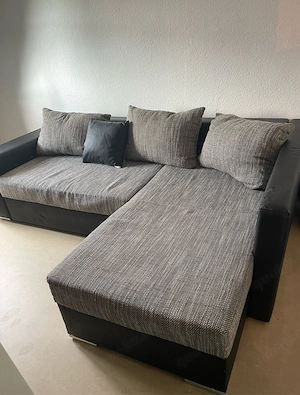 Couch mit Schlaffunktion 