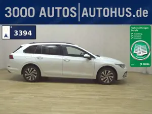 Volkswagen Golf -8 Var. 2.0 TDI Life Navi vorb. LED DC ACC