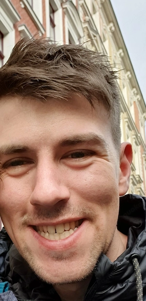 Eine Frau heute Nacht oder morgen lust auf lang und hart?