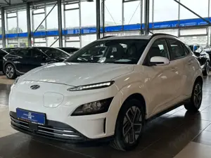 Hyundai KONA Select R.Cam dig.Cockpit SHZ LED ACC DAB