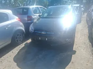 Ford Focus Focus Fließheck 1.6 EcoBoost Start-Stopp-System Titanium