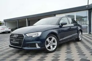 Audi A3 Limo 2.0TDI*Sport*Automatik*Navi*SHZ*Xenon*