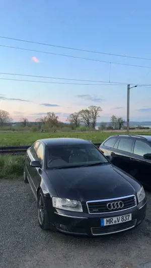 Audi A8 3.7 V8 Rechtslenker!!
