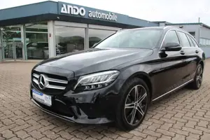 Mercedes-Benz C 300 de T Avantgarde LED/Pano/Kamera/Digi-Tacho