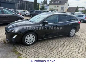 Ford Focus Turnier Cool  Connect,Automatik