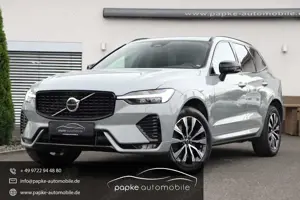 Volvo XC60 B4 AWD Plus Dark +AHK+STANDHEIZUNG+ASSIST++