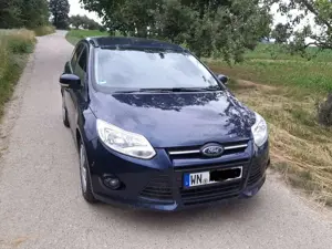 Ford Focus Focus Turnier 2.Hand. TÜV Neu