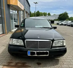 Mercedes-Benz C 180 Classic