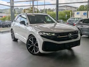 Volkswagen Touareg 3.0TDI 4M R-Line VOLL Black 22" UPE 114T