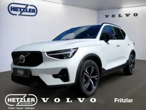 Volvo XC40 Plus Dark 2WD B3 el. Sitz Frontscheibenheizung get