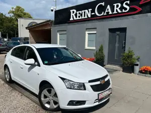 Chevrolet Cruze 1.8 Hatchback LTZ/71TKM/I.HD/TEMP/PDC/MFL/