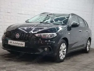 Fiat Tipo Lounge Navi Klima Temp. PDC SHZ kam. 8-fach
