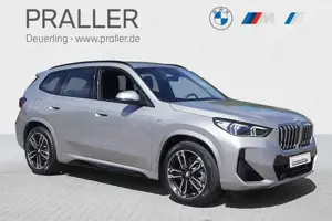 BMW X1 xDrive23i M Sport HeadUp AHK eSitze 360Kamera Abst