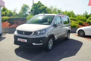 Peugeot Rifter 1.5 D Active L2 Navi Standheizung AHK PDC