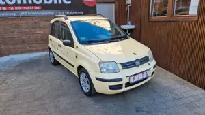 Fiat Panda 1.2 Klima Dachreling, Isofix, Nichtraucher