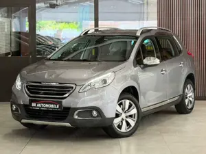 Peugeot 2008 Allure*2.Hand*Automatik*Navi*SHZ*PDC