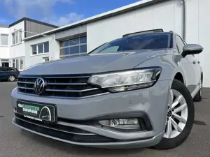 Volkswagen Passat Variant 2.0 TDI DSG R-Line AHK STHZ HeadUp PANO AreaView e