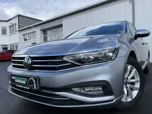 Volkswagen Passat Variant 2.0 TDI DSG Business AHK HeadUp Navi AreaView Trav