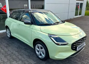 Suzuki Swift 1.2 Comfort ALLGRIP Hybrid NAVI KAMERA PARKPILOT DAB-RADIO APPLE CarPlay KEYLESS GO/ENT
