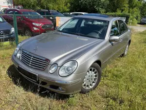 Mercedes-Benz E 240 E-Klasse Avantgarde