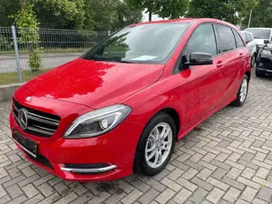 Mercedes-Benz B 180 TÜV 01/28 Navi Bi Xenon Ahg Shz