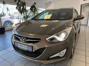 Hyundai i40 cw FIFA World Cup Edition *Anhängerkupplung*