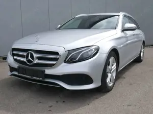 Mercedes-Benz E 220 d T 4Matic Avantgarde NAVI/LED/PDC/AHK