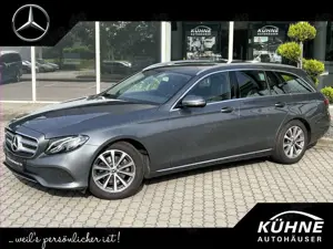 Mercedes-Benz E 200 T d Avantgarde Kamera+LED+Totwinkel+8-fach