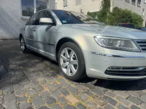 Volkswagen Phaeton Phaeton 3.0 V6 TDI DPF 4MOTION Automatik (5 Sitzer)
