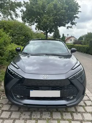 Toyota C-HR Team Player Hybrid