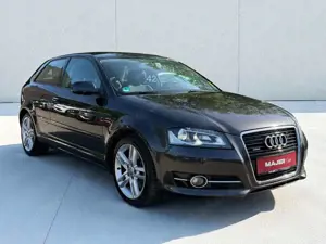 Audi A3 1.8 TFSI QUATTRO*BI-XENON*PDC*TEMPO*SHZ Bild 4