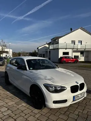 BMW 114 114i