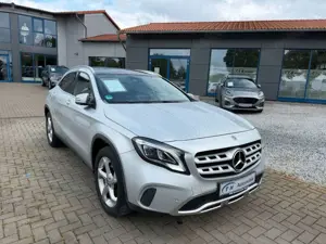 Mercedes-Benz GLA 250 4Matic/Pano./Kamera/Navi