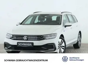 Volkswagen Passat Variant GTE 1.4 TSI LED*NAV*ACC*SIDE*17"