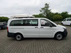 Mercedes-Benz Vito 111 CDI Tourer Pro lang+8-Sitzer+Begleitfahrzeug z.B. für Schwertransporter+Klima