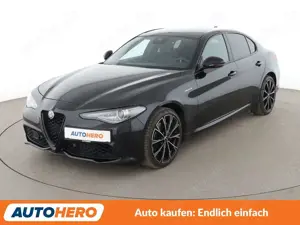 Alfa Romeo Giulia 2.0 Turbo Veloce Aut.*NAVI*BI-XENON*ACC*CAM*PDC*