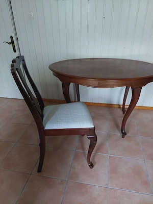 Essecke mit 5 Stühlen - Vintage 