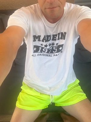Exhibitionist sucht hier Exhibitionistin... Bin schlank, 50 und unten 20x5cm